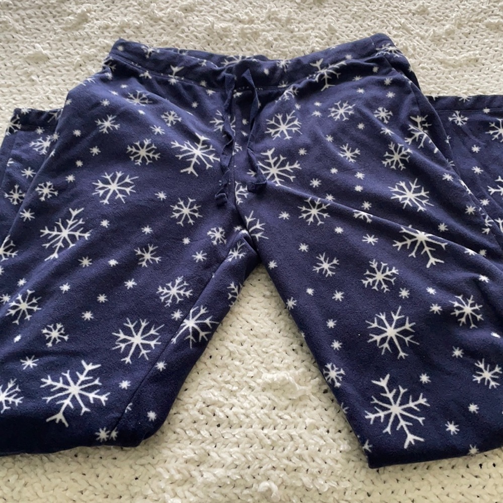 Snowflake PJ bottoms